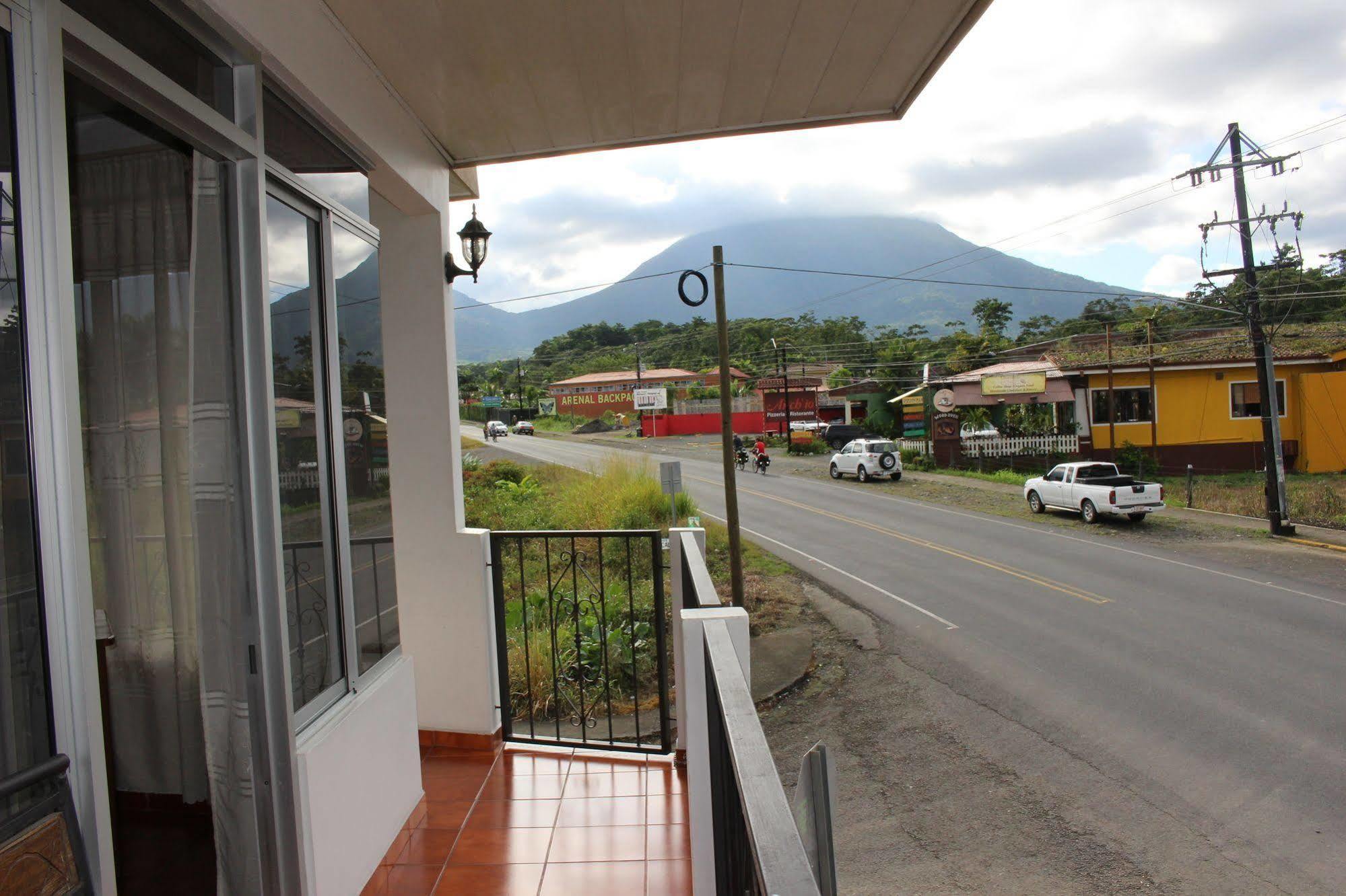 Hotel Arenal By Regina La Fortuna Buitenkant foto